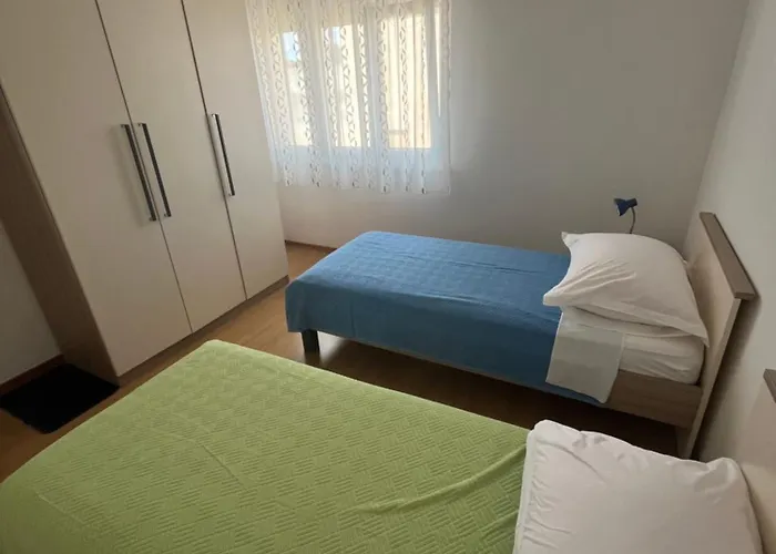 Adriatic Apartamento *